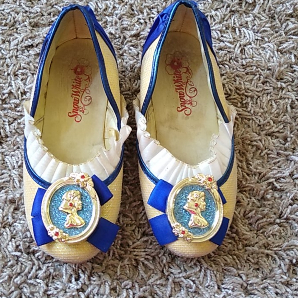 Girls snow white costume shoes - Picture 2 of 5
